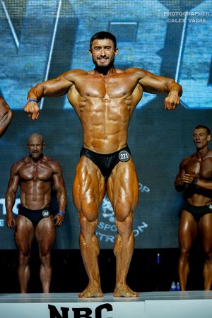 CLASSIC PHYSIQUE +178